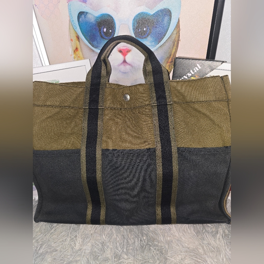 Hermès Striped Olive 🫒 Green & Blue Large Tote (GUC)(SEE PICS) - Picture 3 of 12